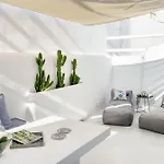 Mykonian Mews Hotel Psarrou