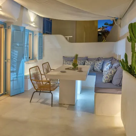 Mykonian Mews Hotel 3*