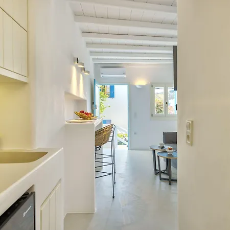 Mykonian Mews Hotel