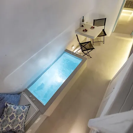 Mykonian Mews 3*
