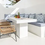 Mykonian Mews Hotel 3*